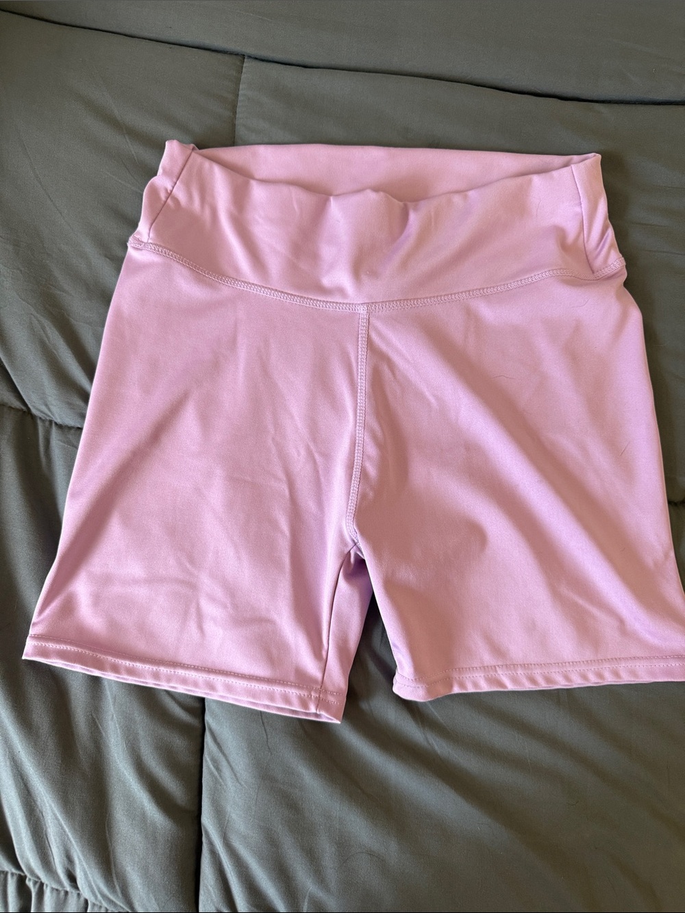 Like New Lilac Fitness Biker Shorts